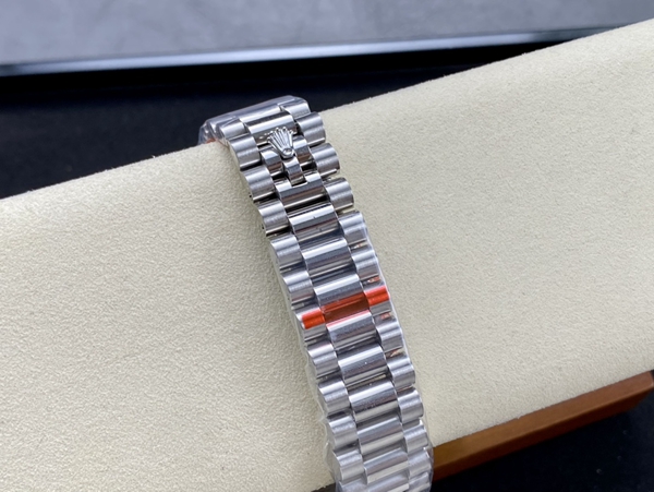 激安ロレックス着用イメージ